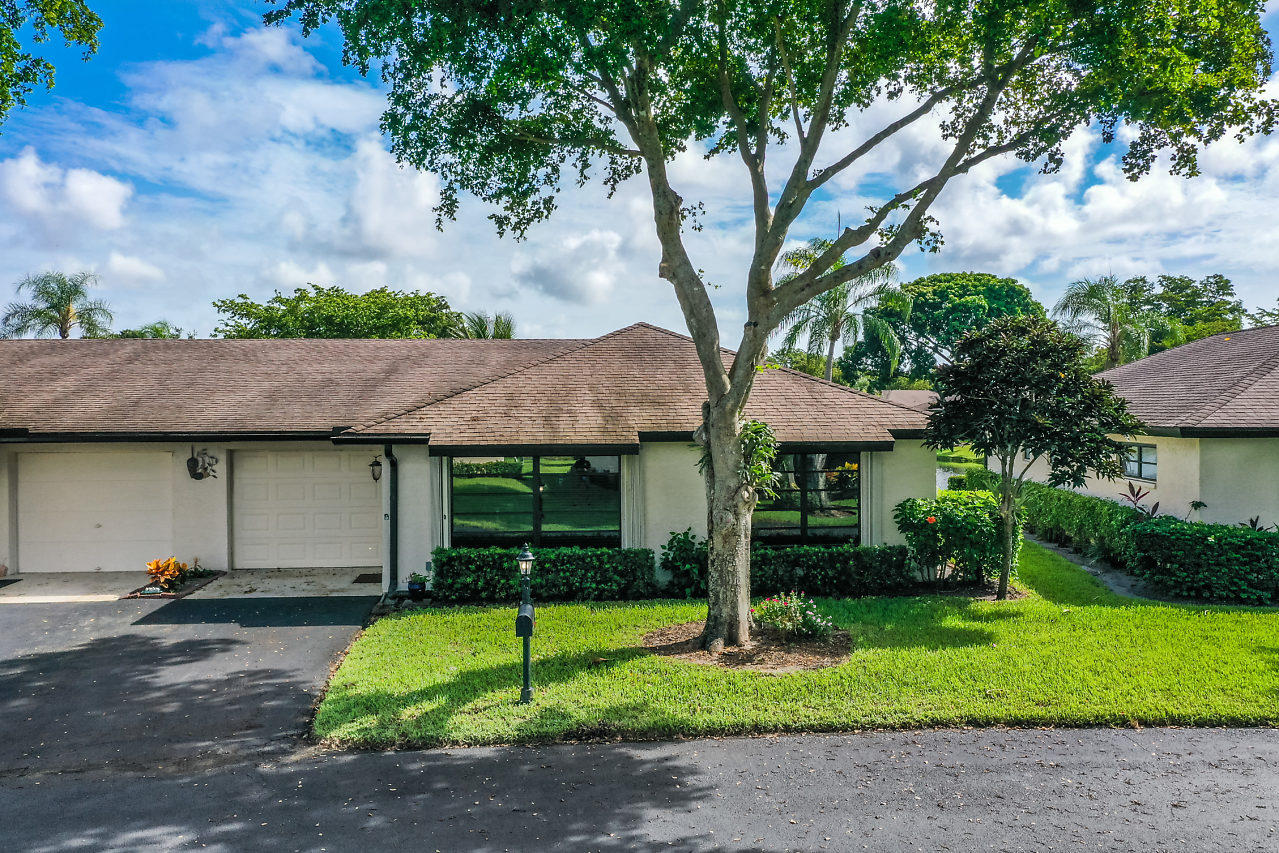 4855 Equestrian Road, Unit B Boynton Beach, FL 33436 - Photo 2 of 38 028-4855EquestrianRoad-BoyntonBeach-FL-3