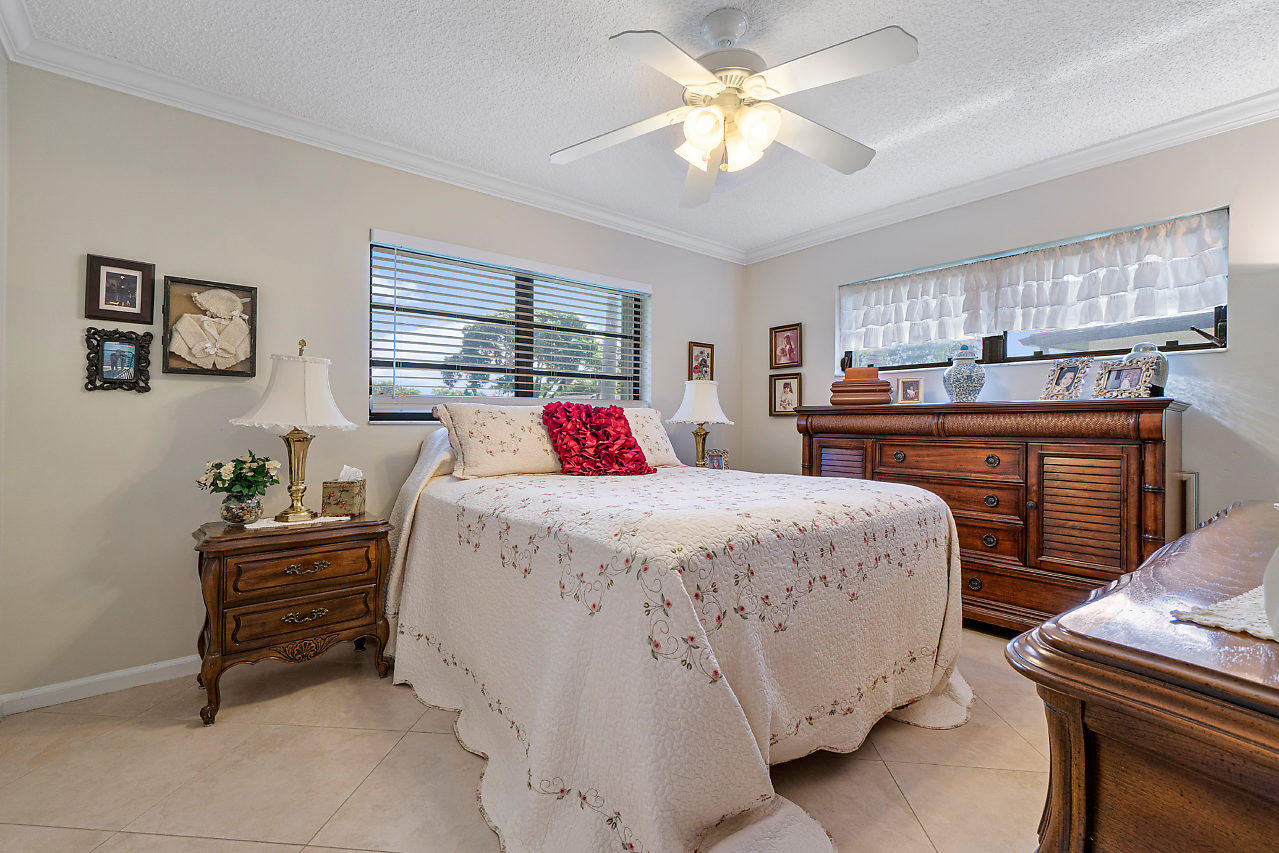 4855 Equestrian Road, Unit B Boynton Beach, FL 33436 - Photo 21 of 38 2nd Bedroom