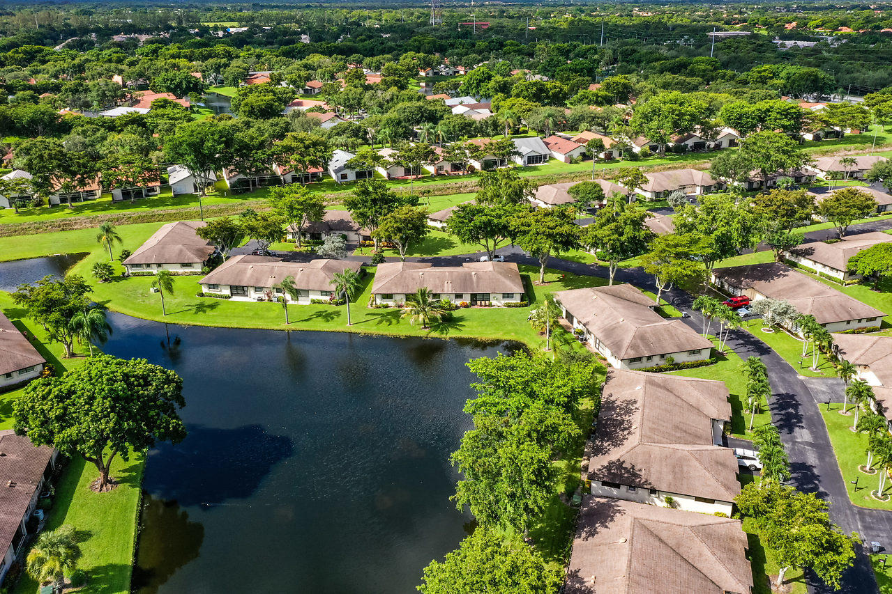 4855 Equestrian Road, Unit B Boynton Beach, FL 33436 - Photo 33 of 38 034-4855EquestrianRoad-BoyntonBeach-FL-3
