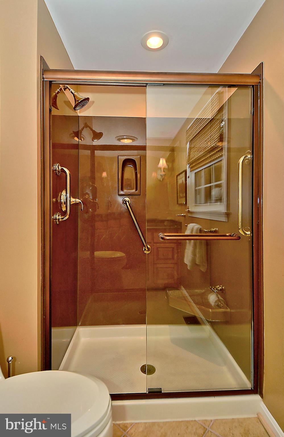 1732 Tarleton Way Crofton, MD 21114 - Photo 22 of 27 Bath (Master)