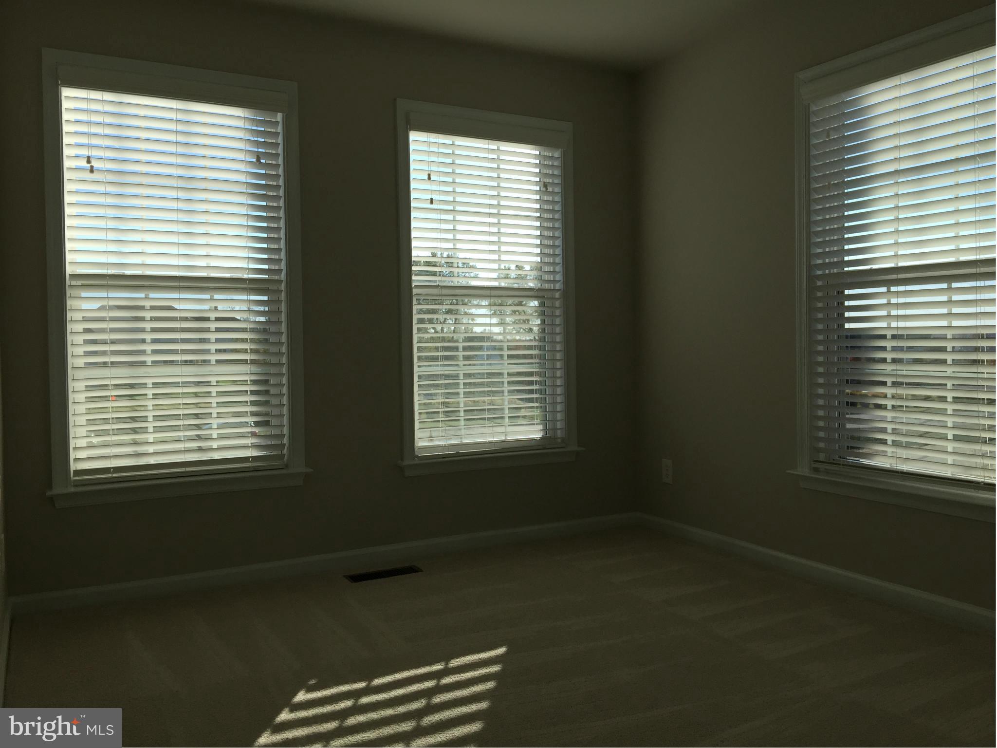 43535 Wheadon Terrace Chantilly, VA 20152 - Photo 20 of 30 Bedroom