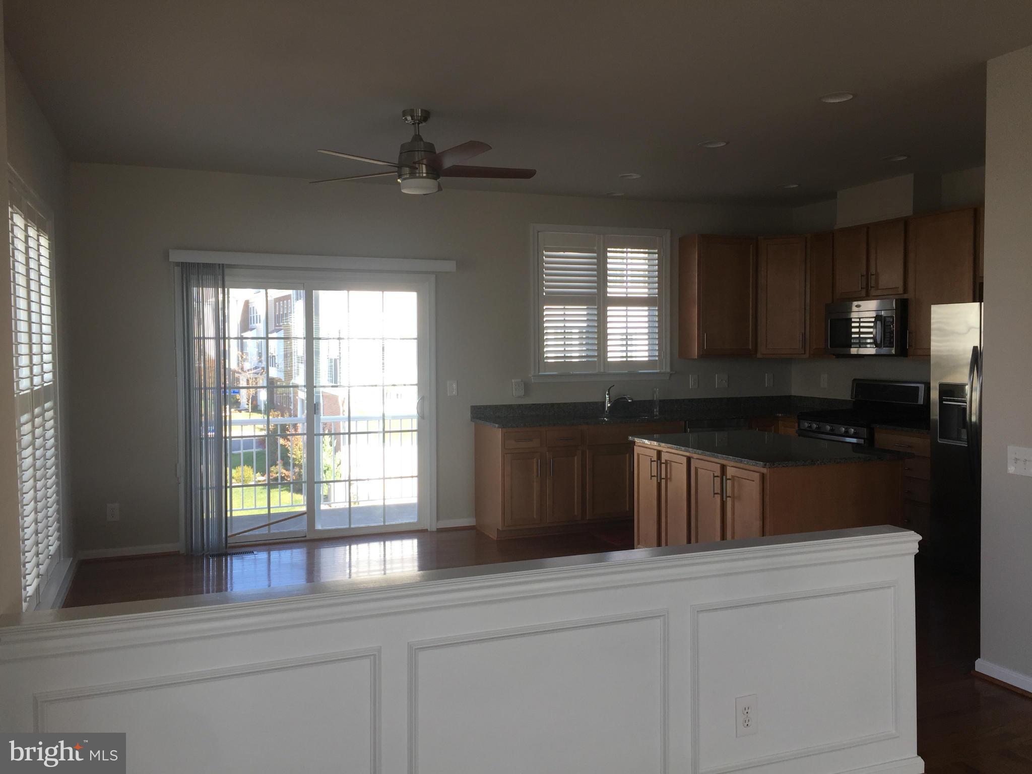 43535 Wheadon Terrace Chantilly, VA 20152 - Photo 4 of 30 Dining Room