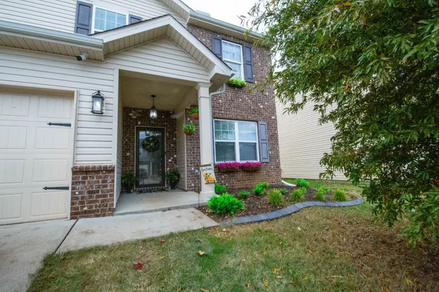 $480,000 | 409 Owl Drive, Lebanon, TN 37087