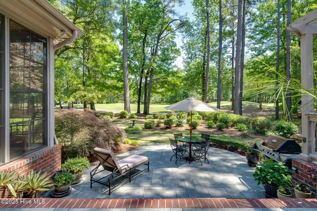 $825,000 | 146 Long Leaf Drive, Wallace, NC 28466