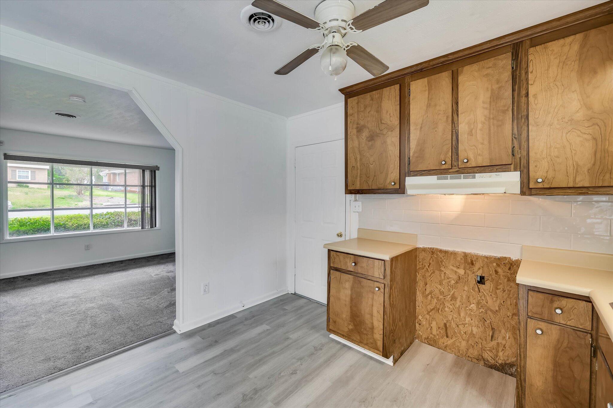 2307 Hardwick Road Augusta, GA 30906 - Photo 11 of 36 11-111