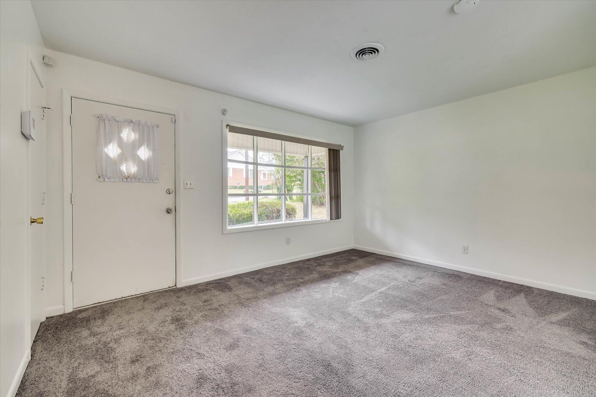 2307 Hardwick Road Augusta, GA 30906 - Photo 6 of 36 06-106