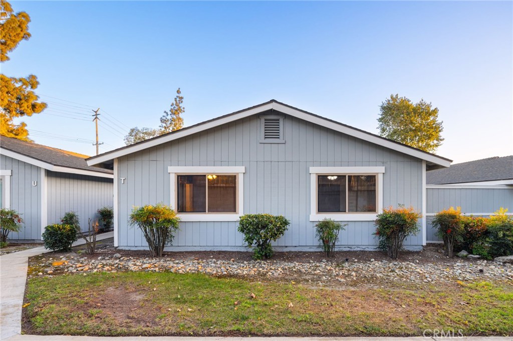4630 San Jose Street, Unit T Montclair, CA 91763 - Photo 38 of 60 Rear of house