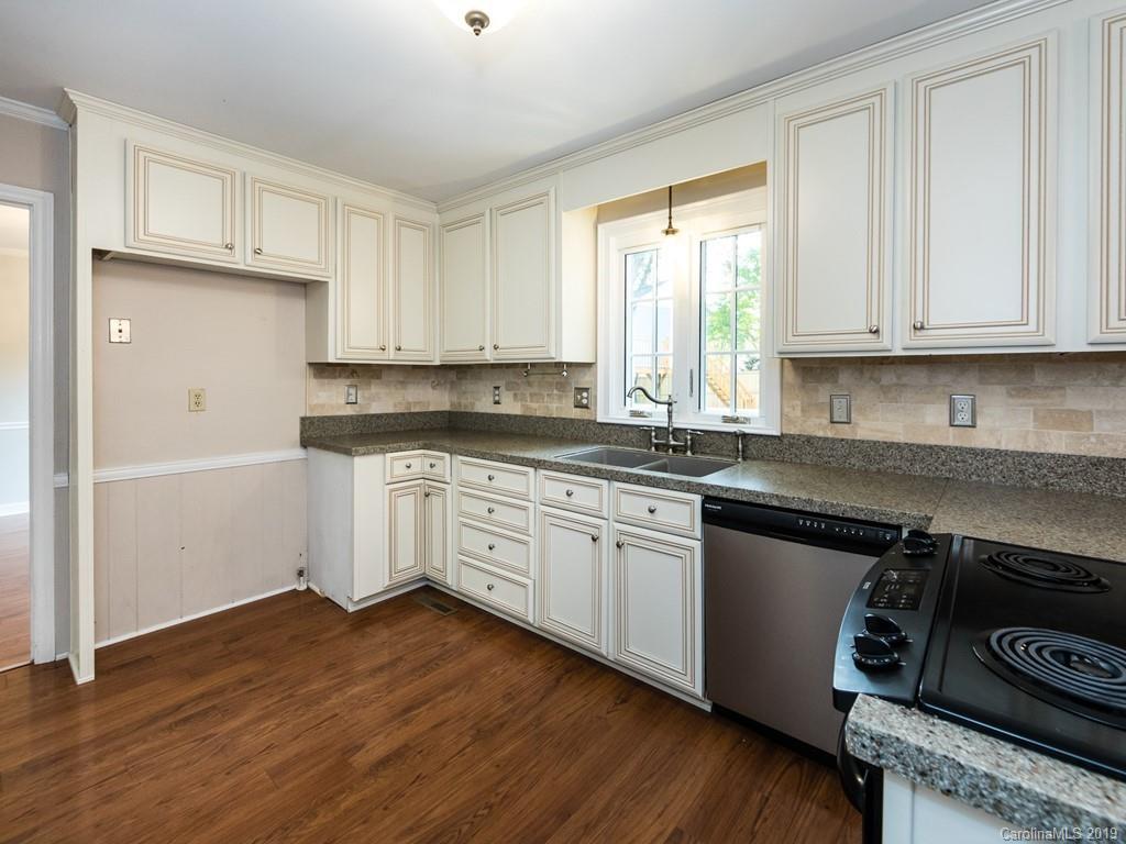 6154 Sharon Acres Road Charlotte, NC 28210 - Photo 11 of 34 Gallery Image 11