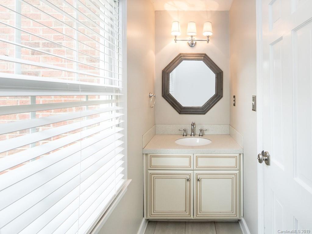 6154 Sharon Acres Road Charlotte, NC 28210 - Photo 17 of 34 Gallery Image 17