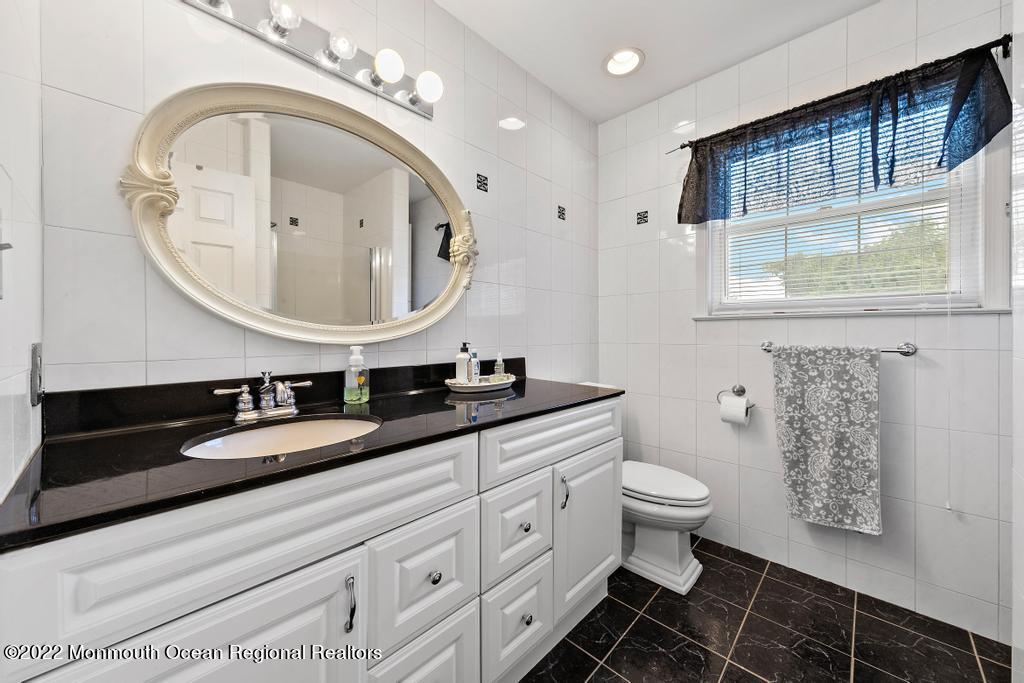 11 Sweet Gum Road Howell, NJ 07731 - Photo 33 of 46 11SweetGum-34