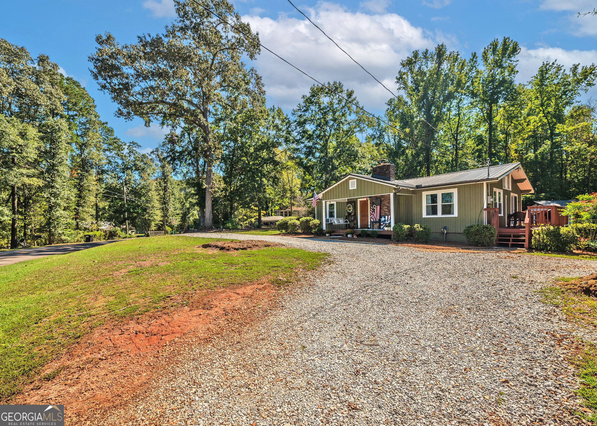991 Lakeshore Road Martin, GA 30557 - Photo 4 of 31 Gallery Image 4