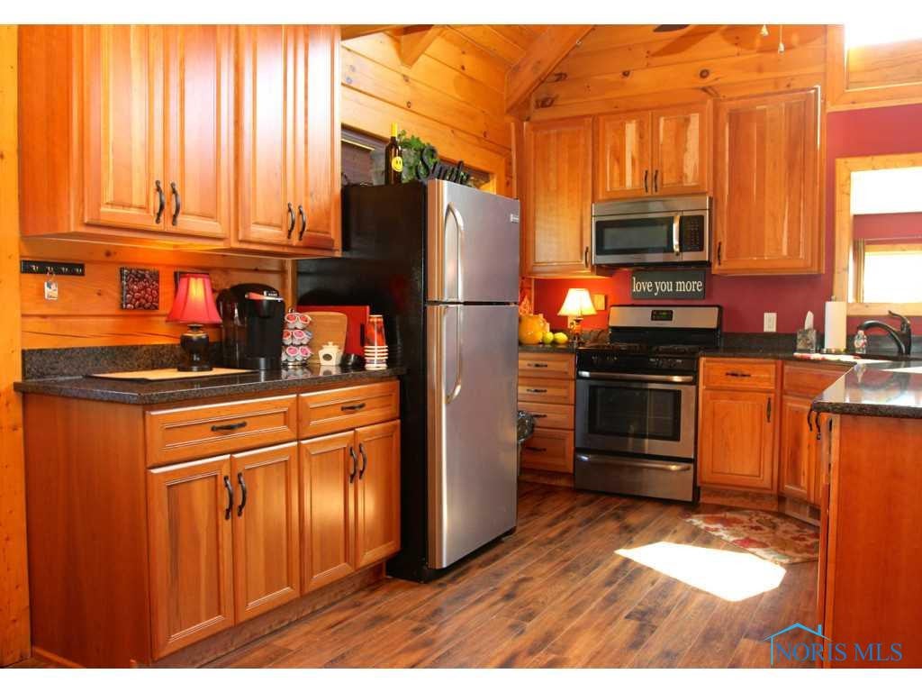 24150 Stony Ridge Road Perrysburg, OH 43551 - Photo 7 of 20 Kitchen.
