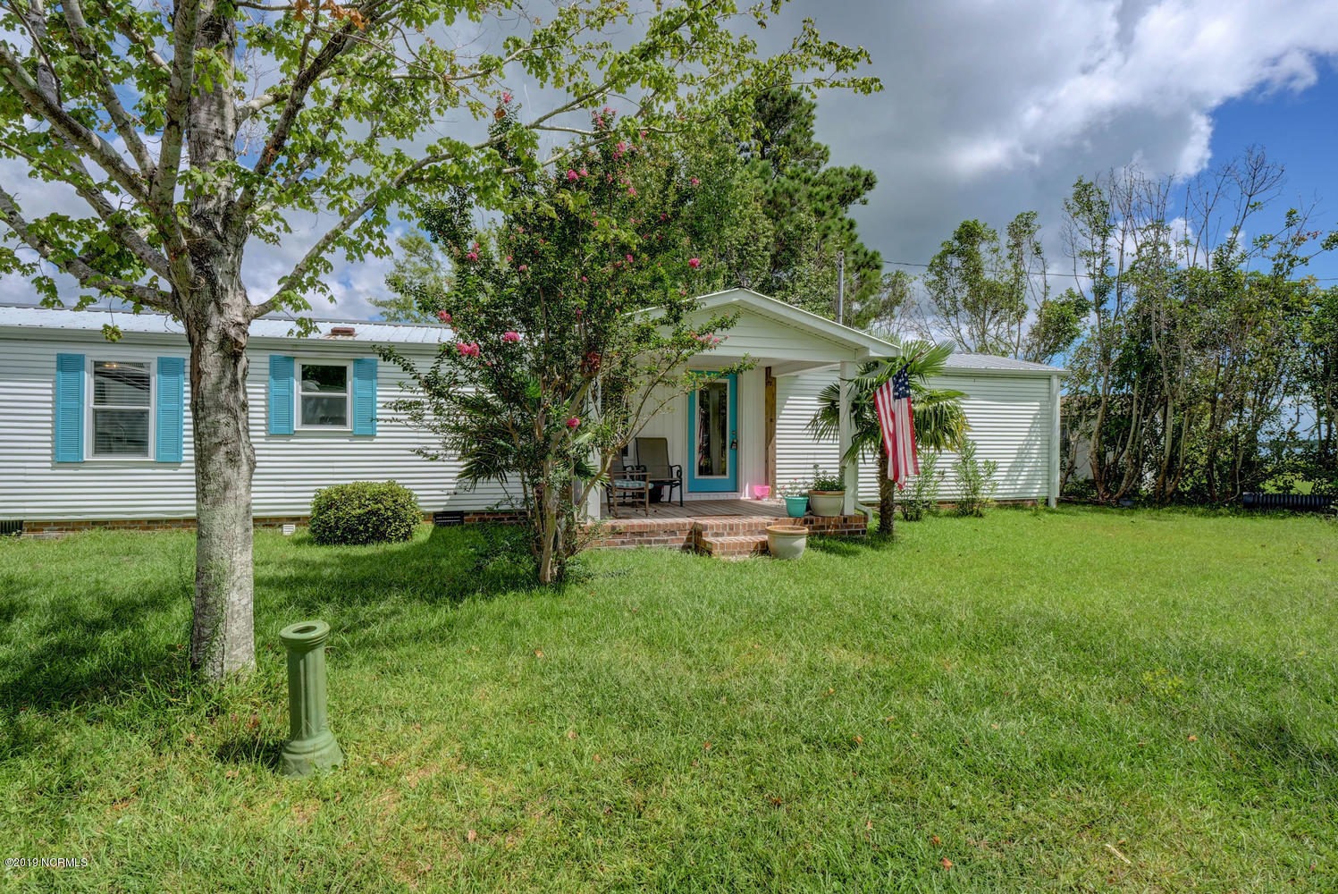 125 Shell Island Road Sneads Ferry, NC 28460 - Photo 2 of 39 125 Shell Island Rd Sneads-large-002-013