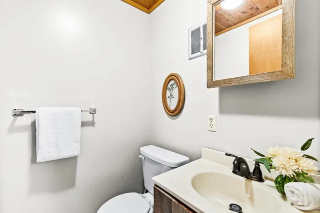 $469,900 | 280 County Road 3, Carlton, MN 55718