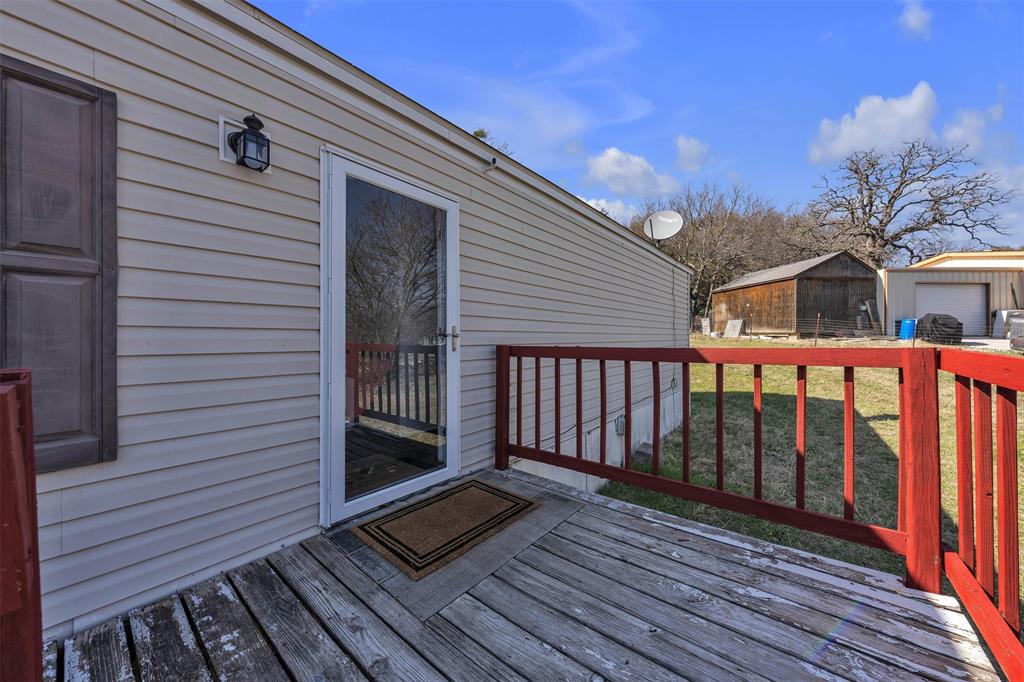 220 Country Side Court Springtown, TX 76082 - Photo 1 of 35