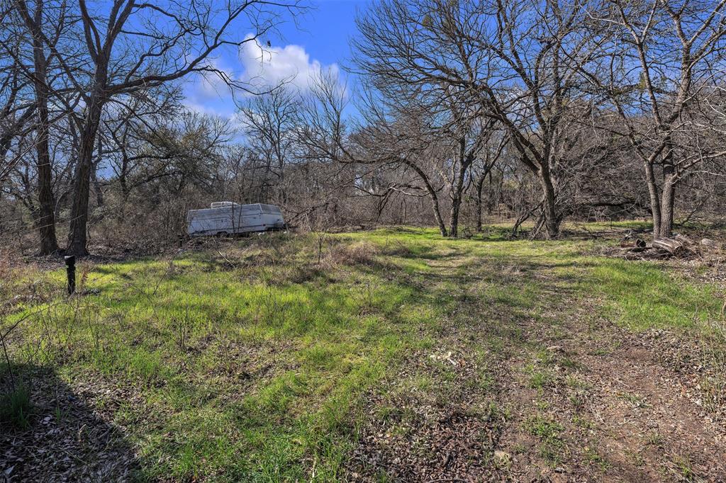 220 Country Side Court Springtown, TX 76082 - Photo 34 of 35