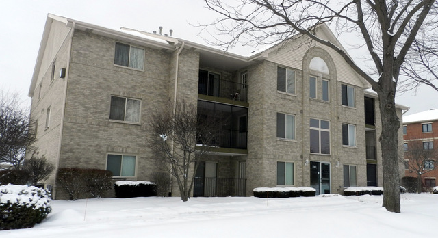 6810 Ridge Point Drive, Unit 12A Oak Forest, IL 60452 - Photo 1 of 25