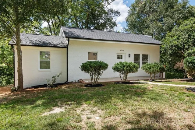 $304,900 | 3156 Long Shoals Road, Lincolnton, NC 28092