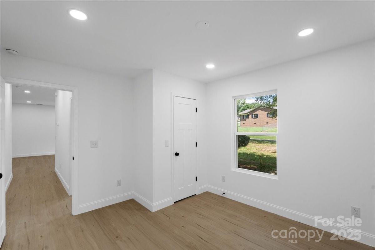 3156 Long Shoals Road Lincolnton, NC 28092 - Photo 12 of 21 a view of an empty room and window