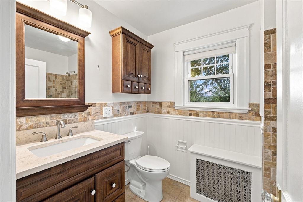 31 Barnard Road Worcester, MA 01605 - Photo 19 of 41 Gallery Image 19