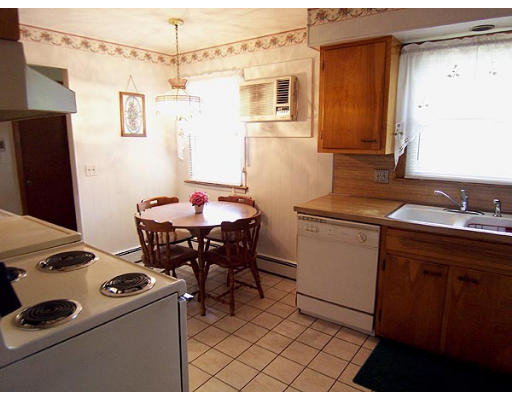 370 Morgan Road West Springfield, MA 01089 - Photo 3 of 10 a kitchen with a sink and cabinets