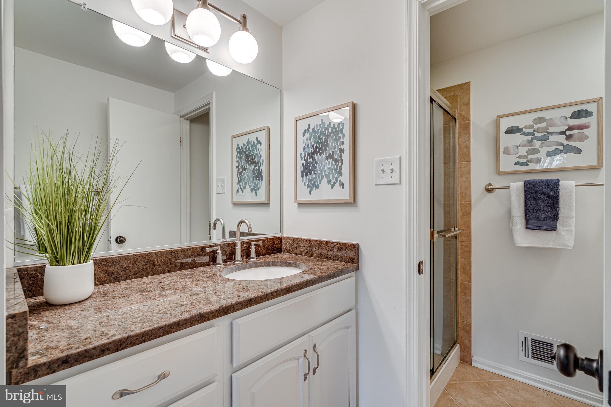 6142 Calico Pool Lane Burke, VA 22015 - Photo 26 of 42