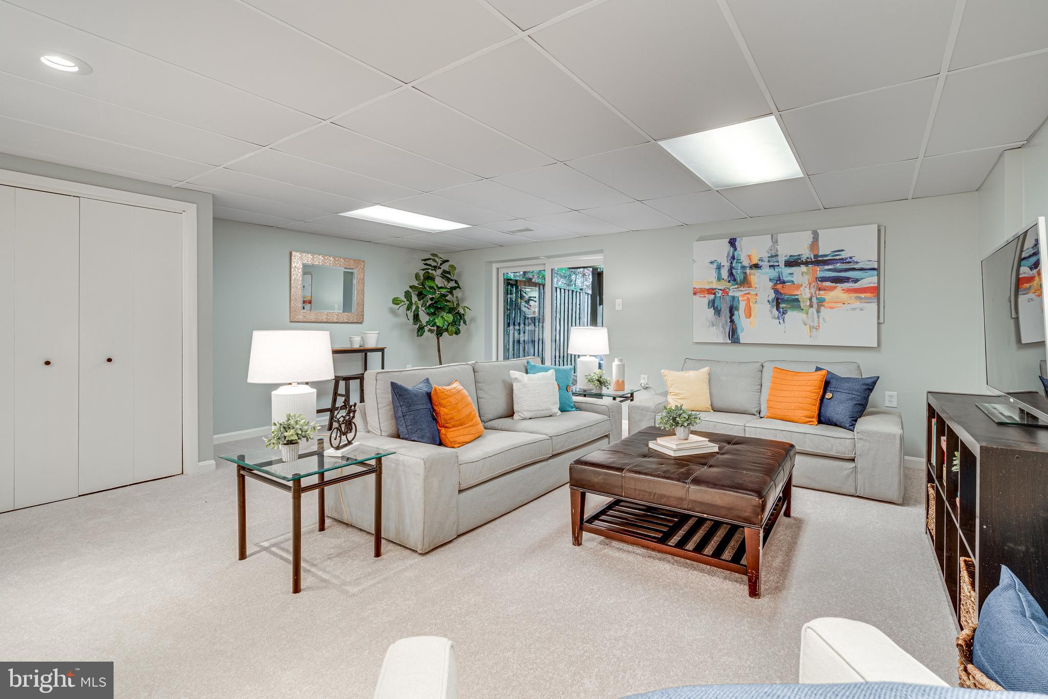 6142 Calico Pool Lane Burke, VA 22015 - Photo 36 of 42