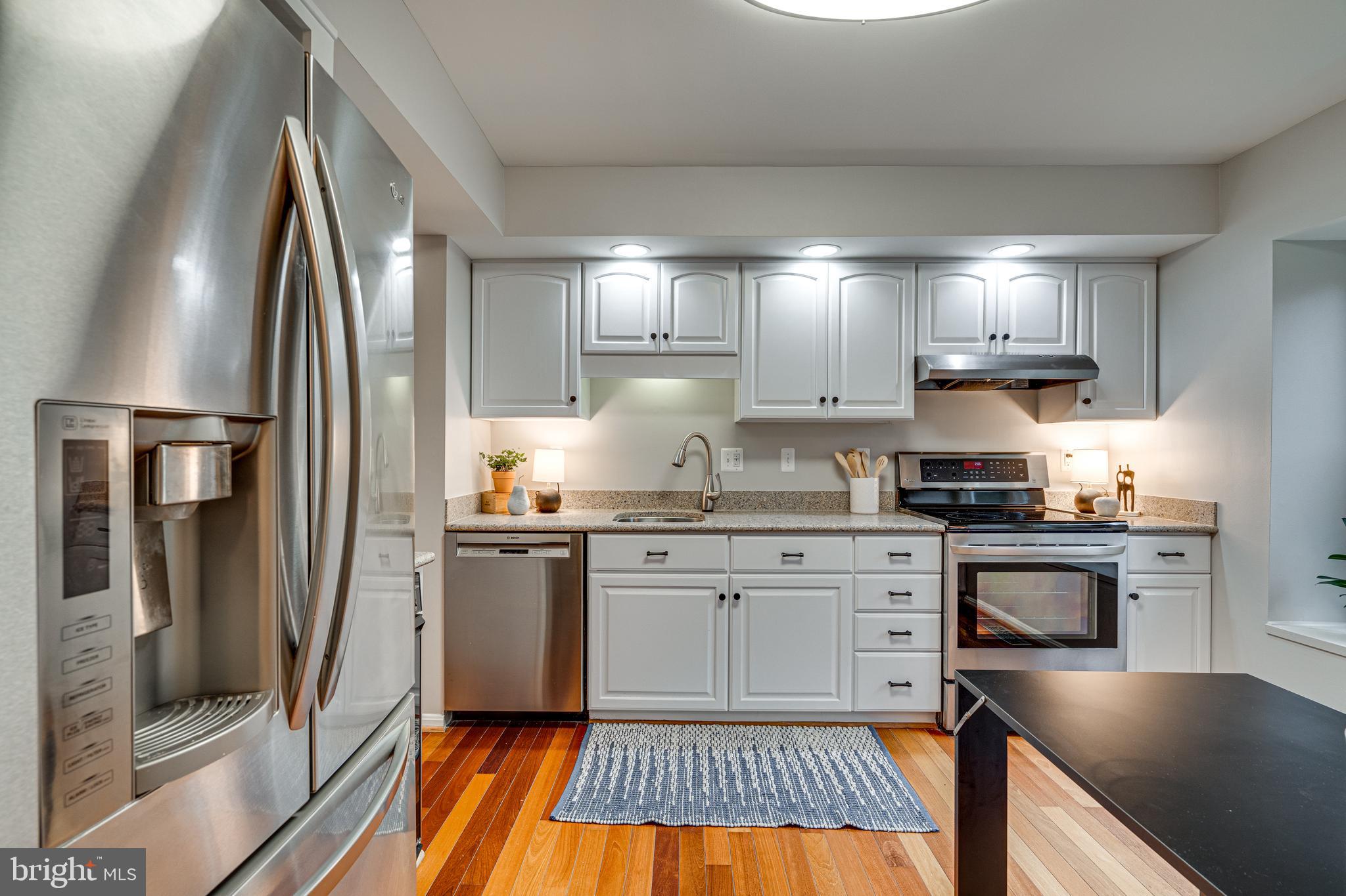 6142 Calico Pool Lane Burke, VA 22015 - Photo 5 of 42