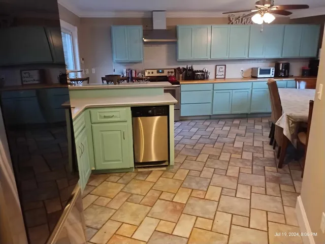 $8,700 | 16610 Gull Court, Crosby, TX 77532