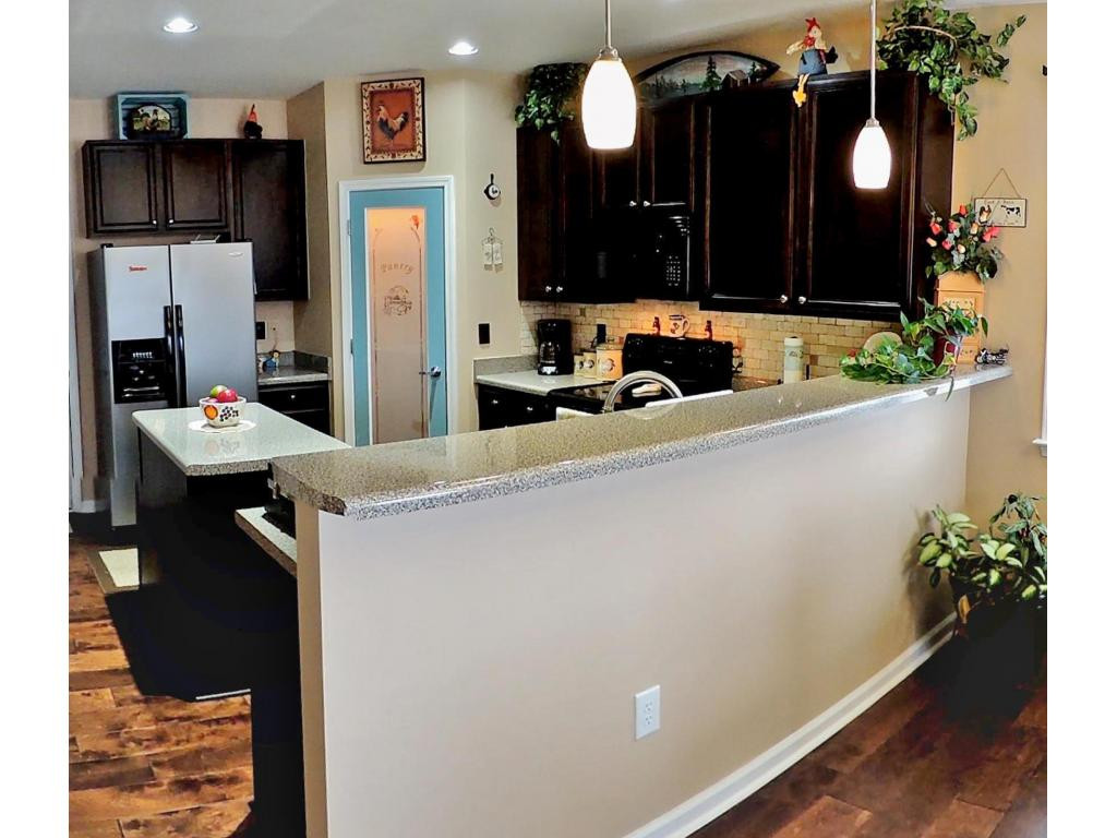 810 Hackney Road Johnson City, TN 37615 - Photo 6 of 24 Breakfast Bar