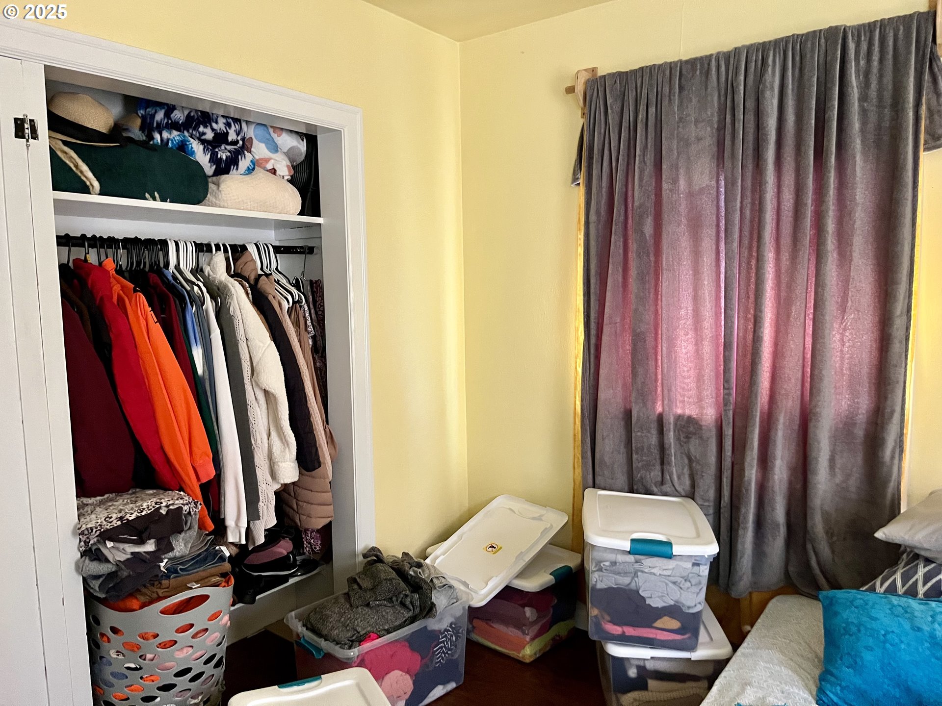 385 Southeast Twp Road Canby, OR 97013 - Photo 8 of 30 a view of a walk in closet