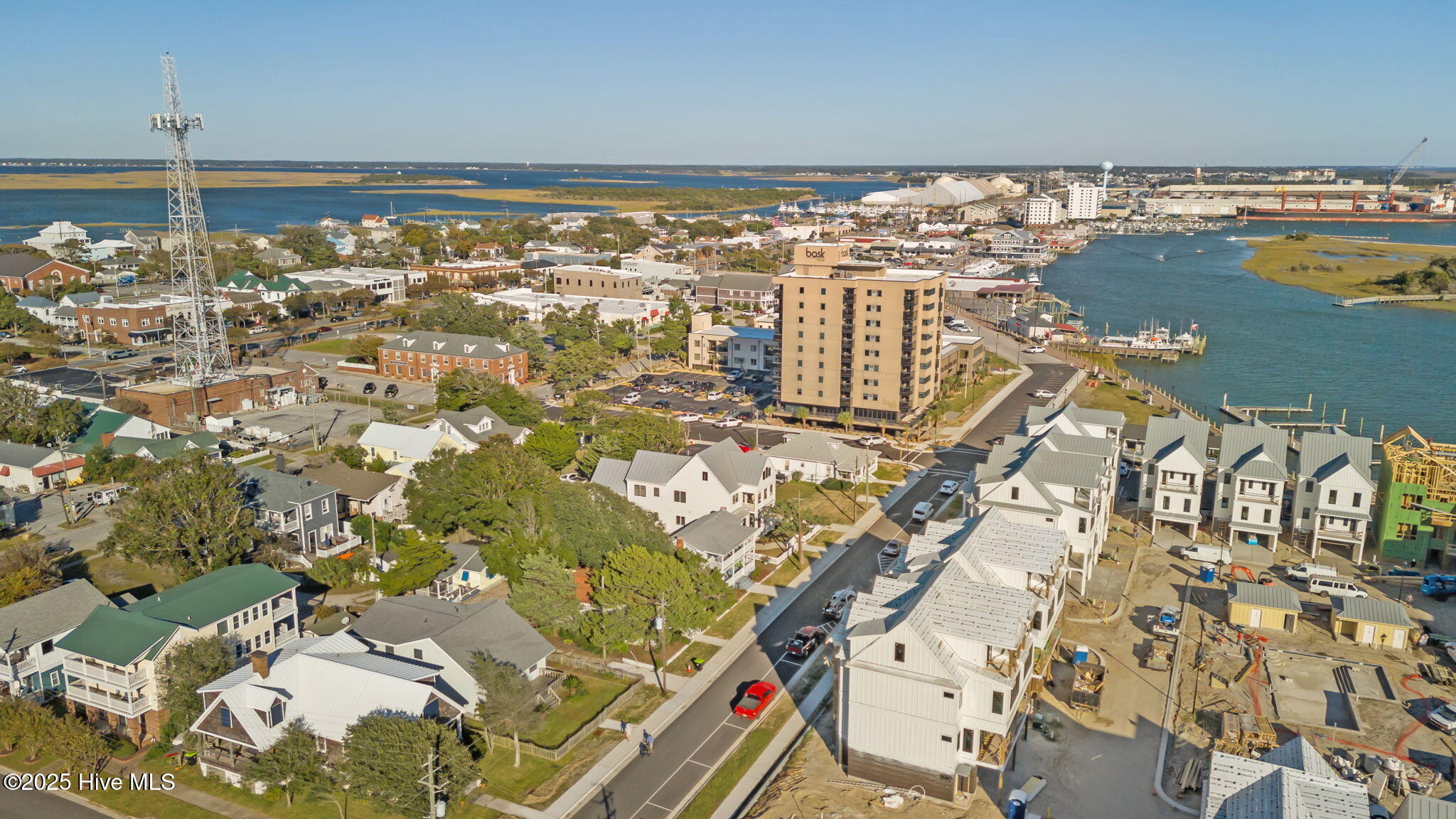 906 Shepard Street Morehead City, NC 28557 - Photo 7 of 9 Aerial