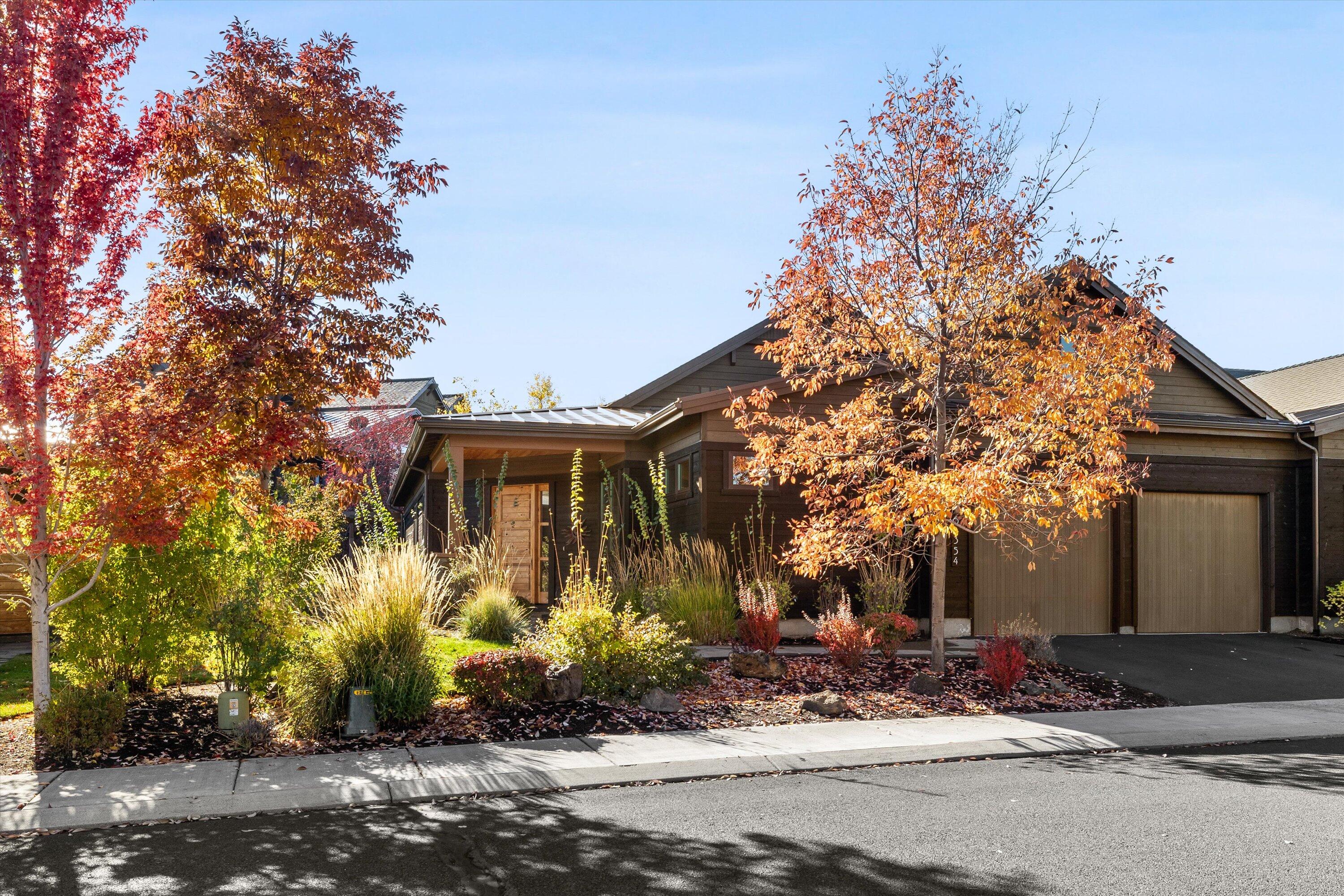 61354 Triple Knot Road Bend, OR 97702 - Photo 1 of 63