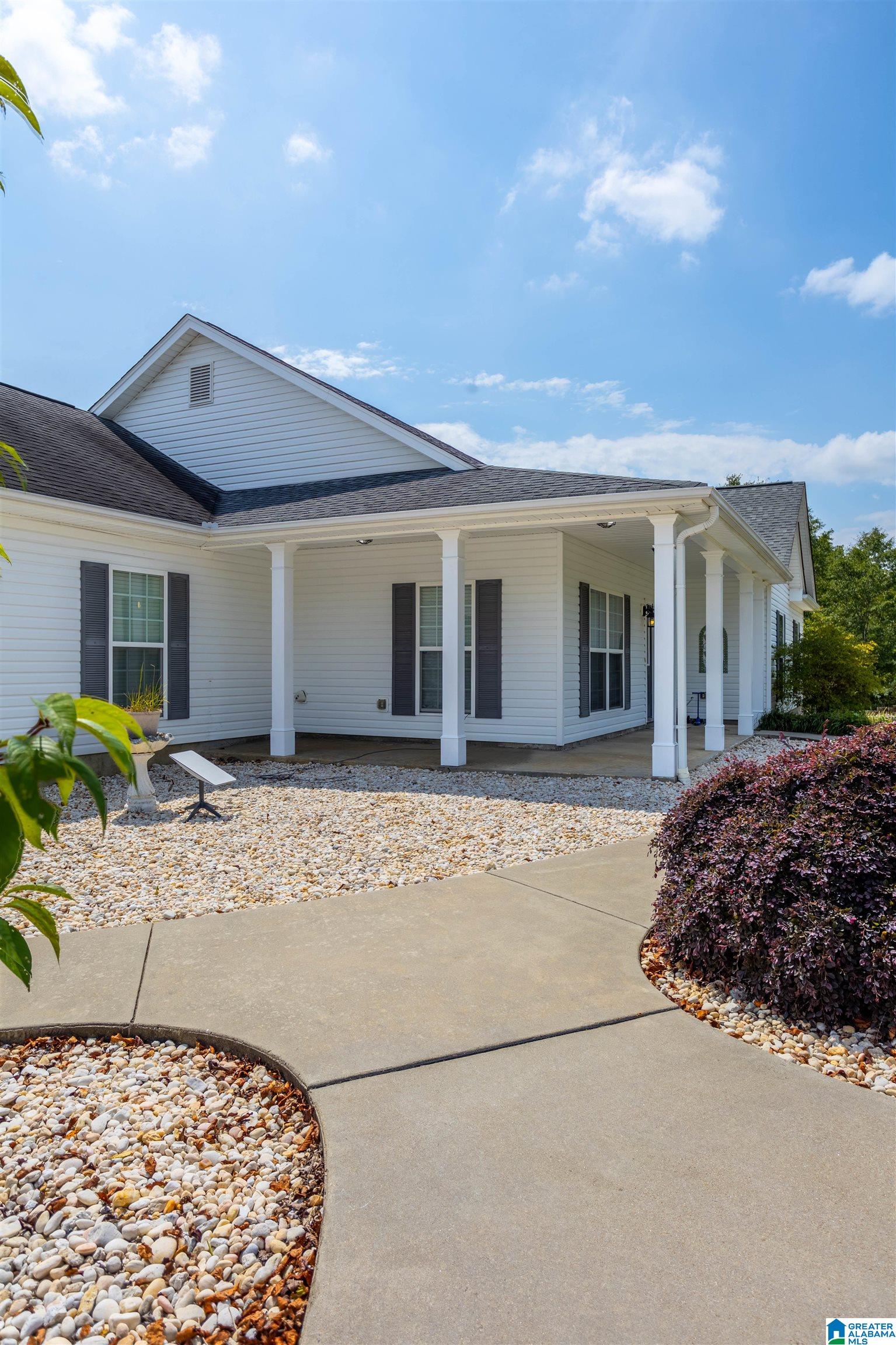 6964 New Liberty Road Jacksonville, AL 36265 - Photo 3 of 33