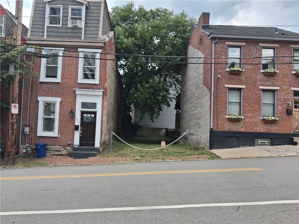 1319 Sandusky Street Pittsburgh, PA 15212 - Photo 6 of 8