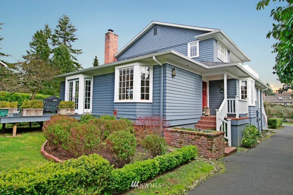 822 Evergreen Point Road Medina, WA 98039 - Photo 2 of 17