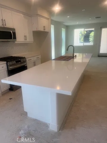 $924,990 | 1812 East 1st Street, Unit 280, Santa Ana, CA 92705