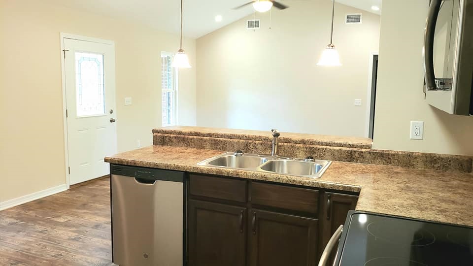 211 Cobb Court Bay Minette, AL 36507 - Photo 4 of 16