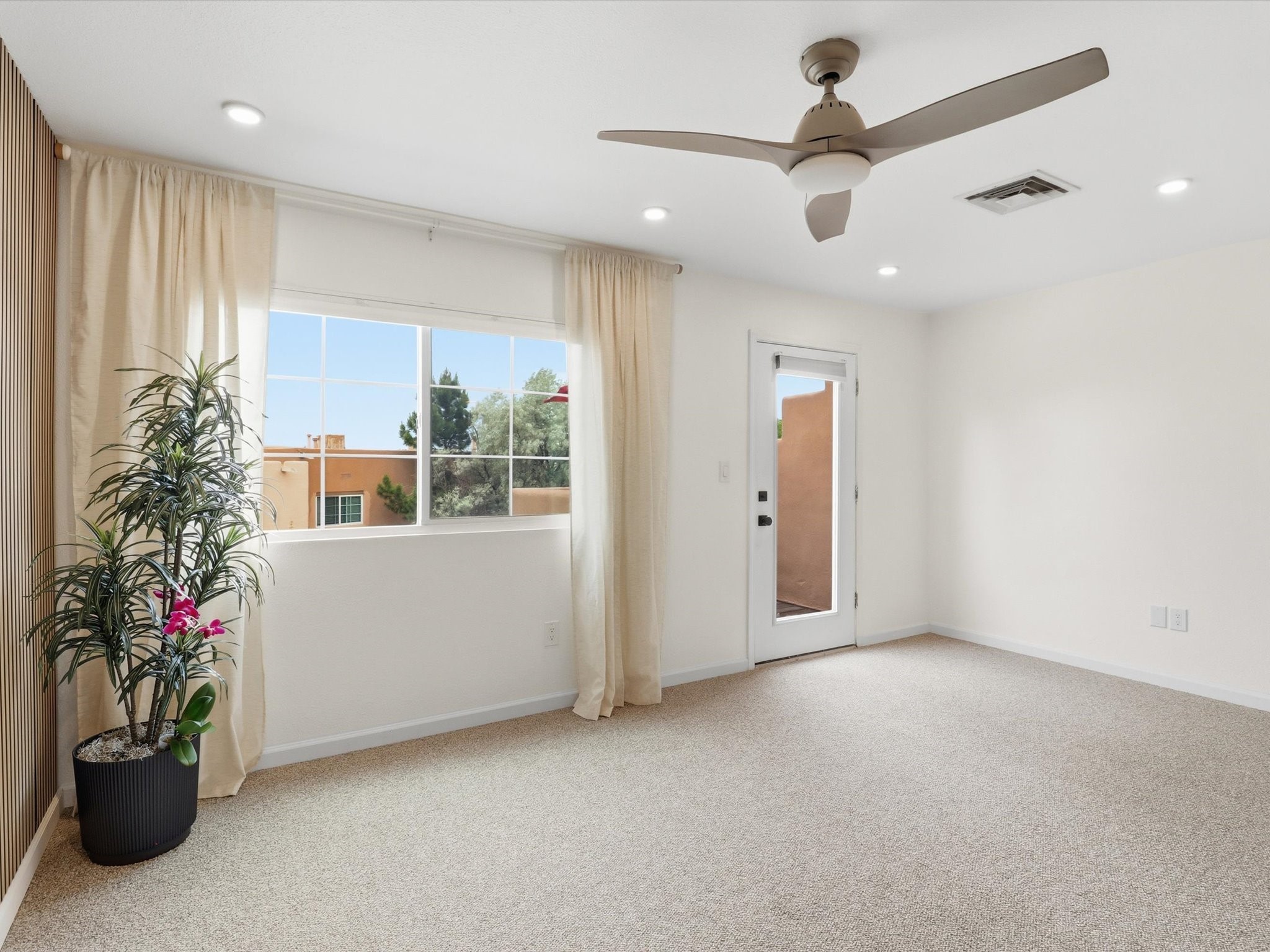 2210 Miguel Chavez Road, Unit 623 Santa Fe, NM 87505 - Photo 5 of 36