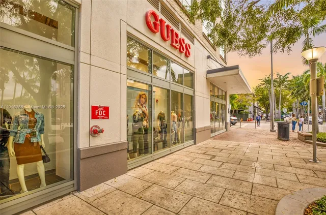 $645,000 | 3250 Northeast 1st Avenue, Unit 605, Miami, FL 33127