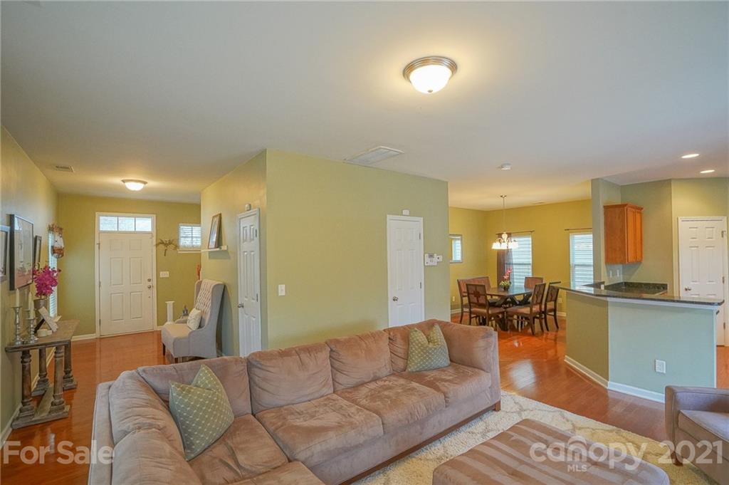 11118 Greenhead View Road Charlotte, NC 28262 - Photo 13 of 48 Gallery Image 13