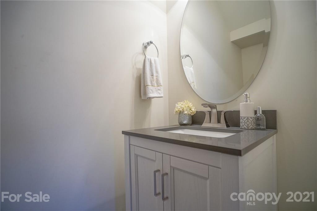 11118 Greenhead View Road Charlotte, NC 28262 - Photo 27 of 48 Gallery Image 27