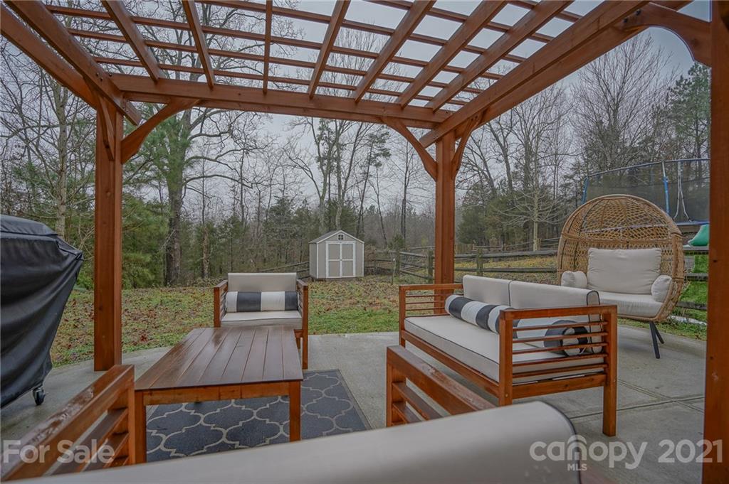 11118 Greenhead View Road Charlotte, NC 28262 - Photo 42 of 48 Gallery Image 42