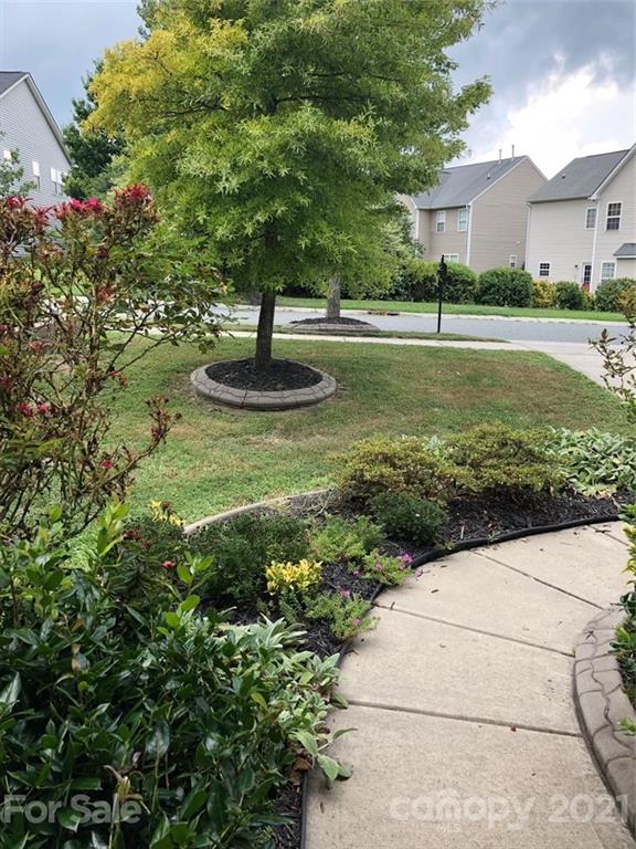 11118 Greenhead View Road Charlotte, NC 28262 - Photo 6 of 48 Gallery Image 6