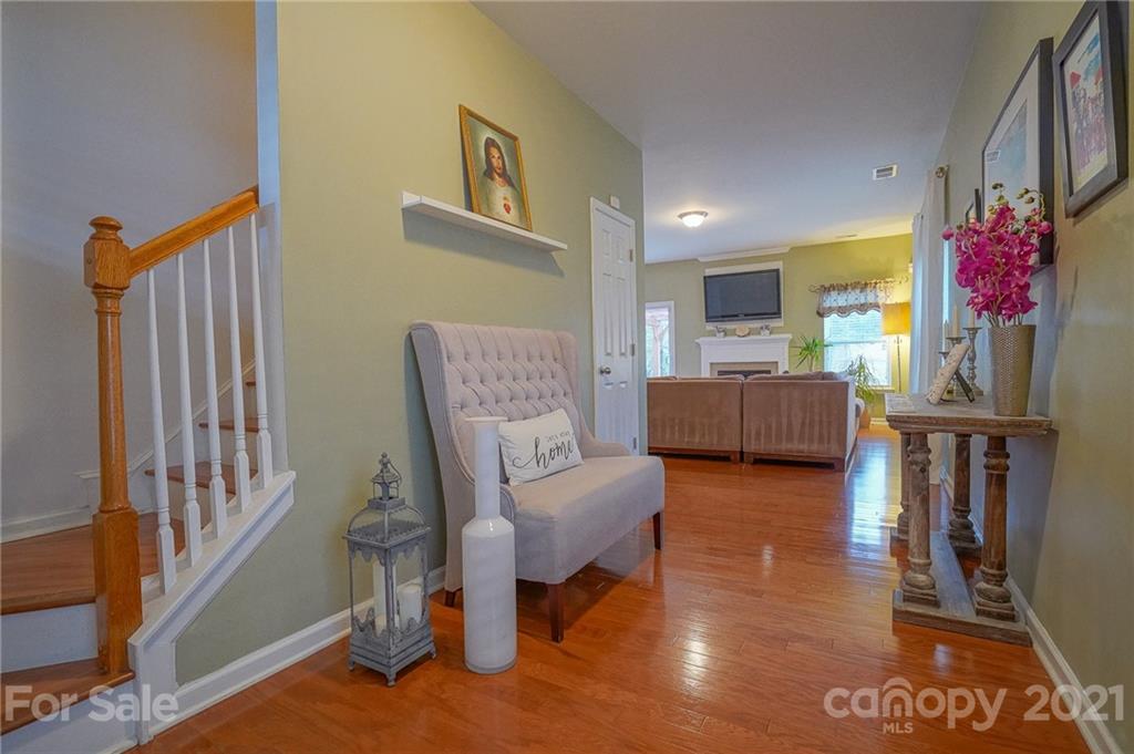 11118 Greenhead View Road Charlotte, NC 28262 - Photo 9 of 48 Gallery Image 9