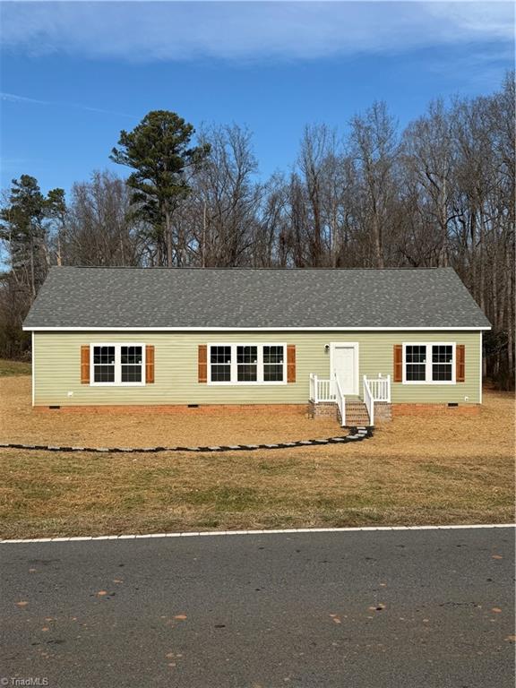 1824 North Oak Ridge Church Road Yadkinville, NC 27055 - Photo 1 of 25