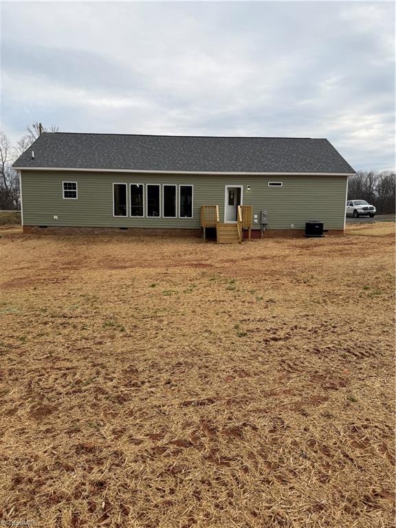 1824 North Oak Ridge Church Road Yadkinville, NC 27055 - Photo 3 of 25