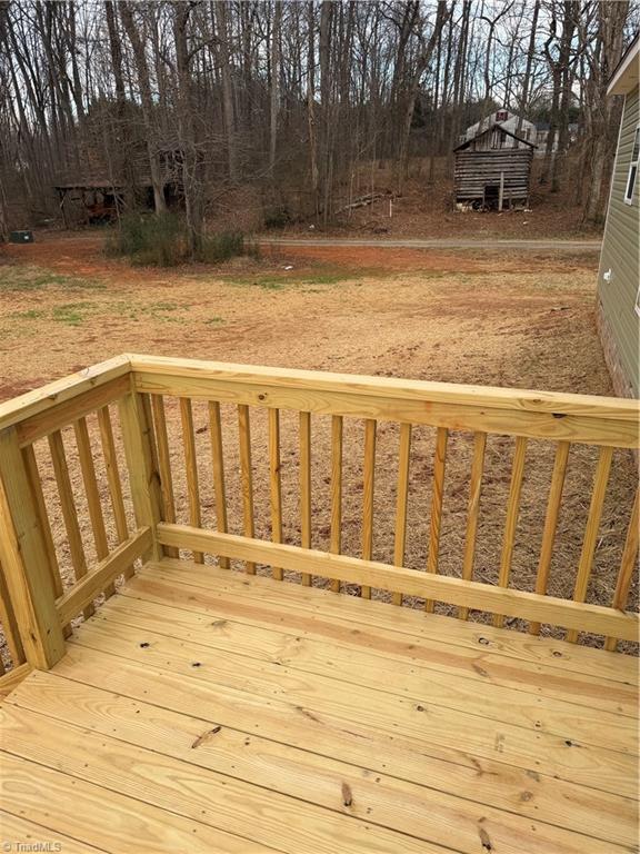 1824 North Oak Ridge Church Road Yadkinville, NC 27055 - Photo 4 of 25