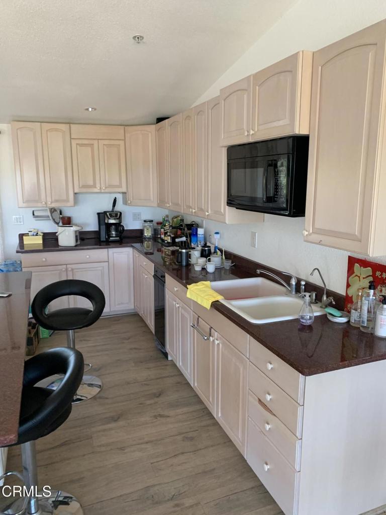 9210 Stockton Road Moorpark, CA 93021 - Photo 3 of 21
