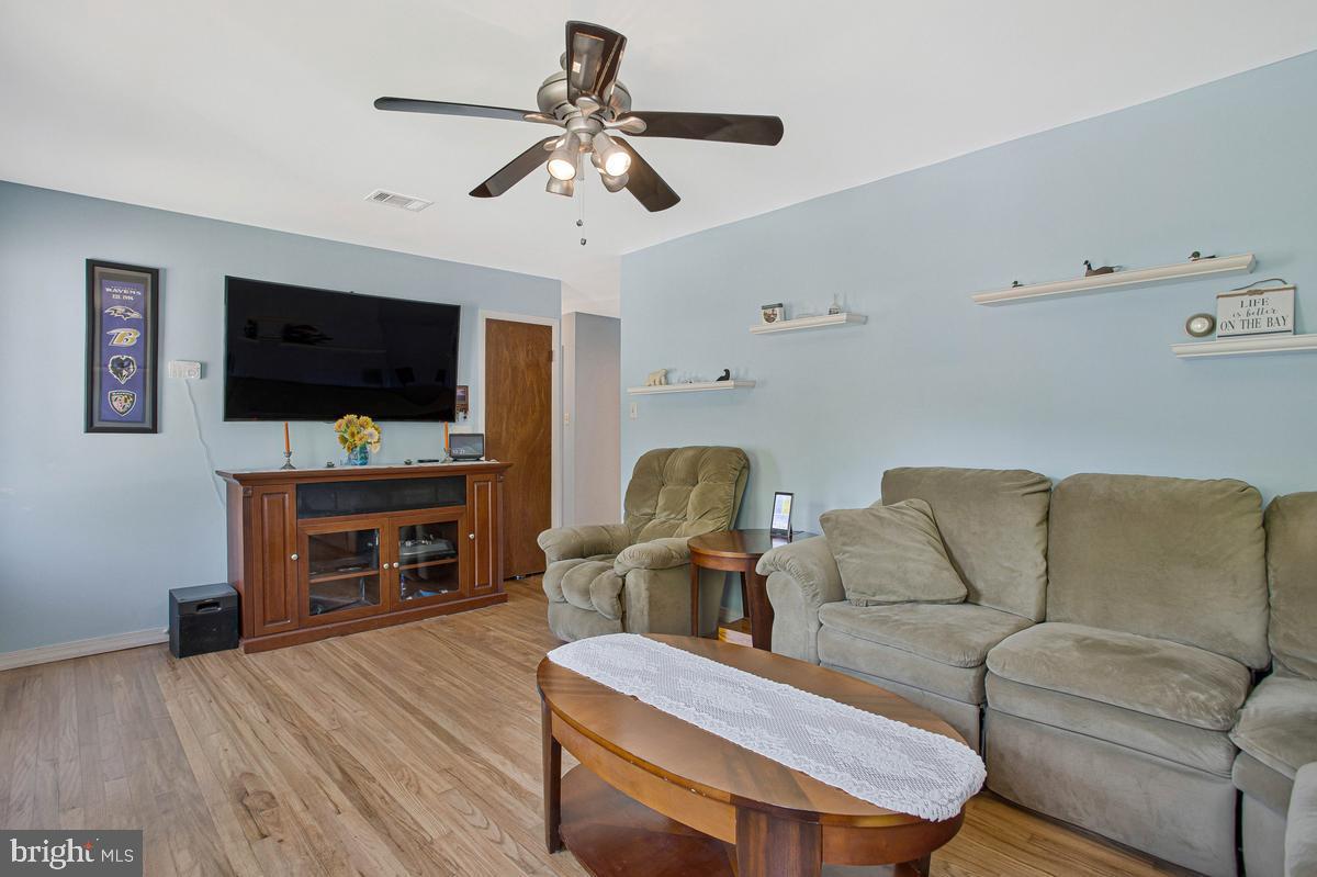 3714 3rd Avenue Edgewater, MD 21037 - Photo 15 of 32